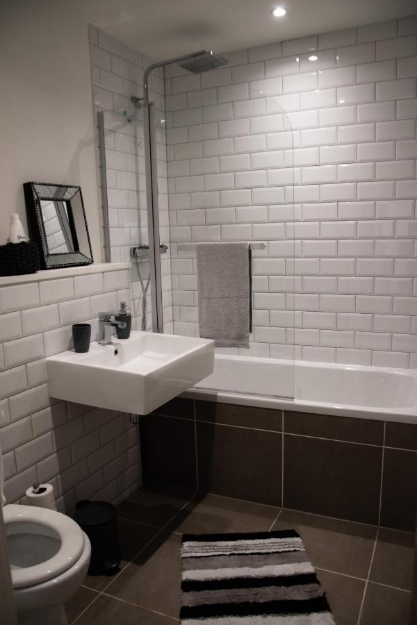 Bv Apt 2 Bedroom At Holmfirth Perfect Views Huddersfield Exterior photo